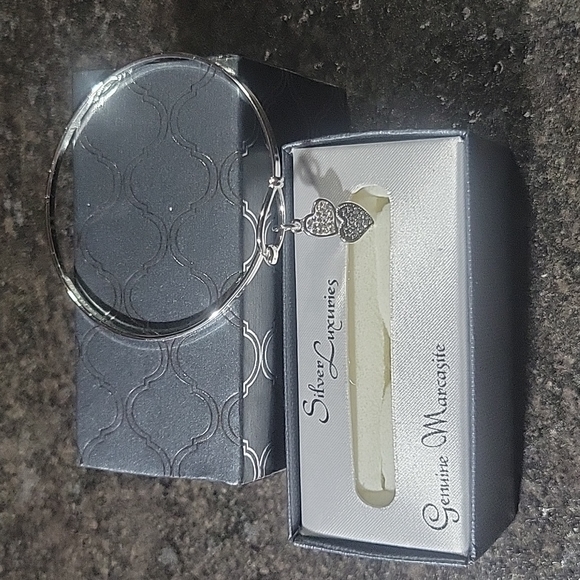 Silver bangle with Marcasite - Picture 4 of 5